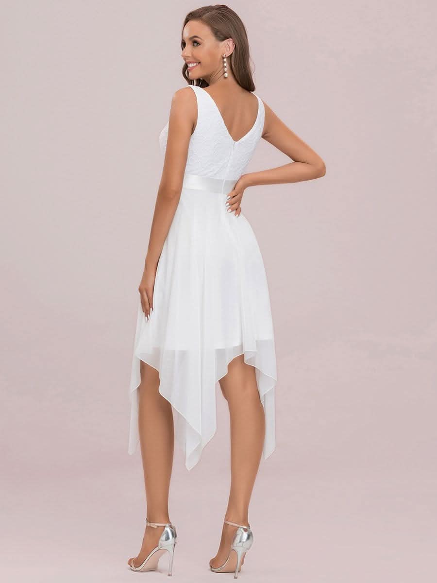 Kurz Spitzen Cocktailkleid mit V-Ausschnitt #farbe_Cream
