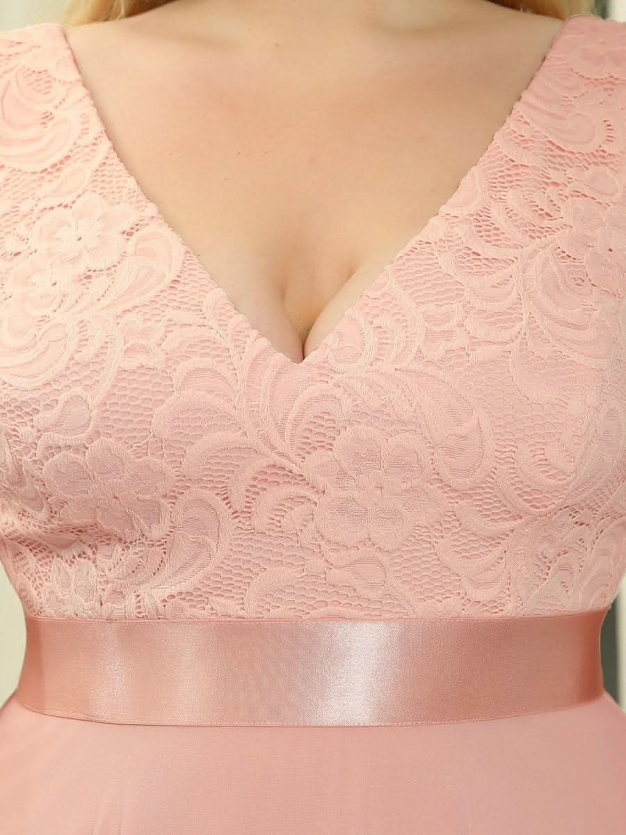 V-Ausschnitt Asymmetrischer Saum Brautjungfernkleider Große Größen #farbe_Rosa